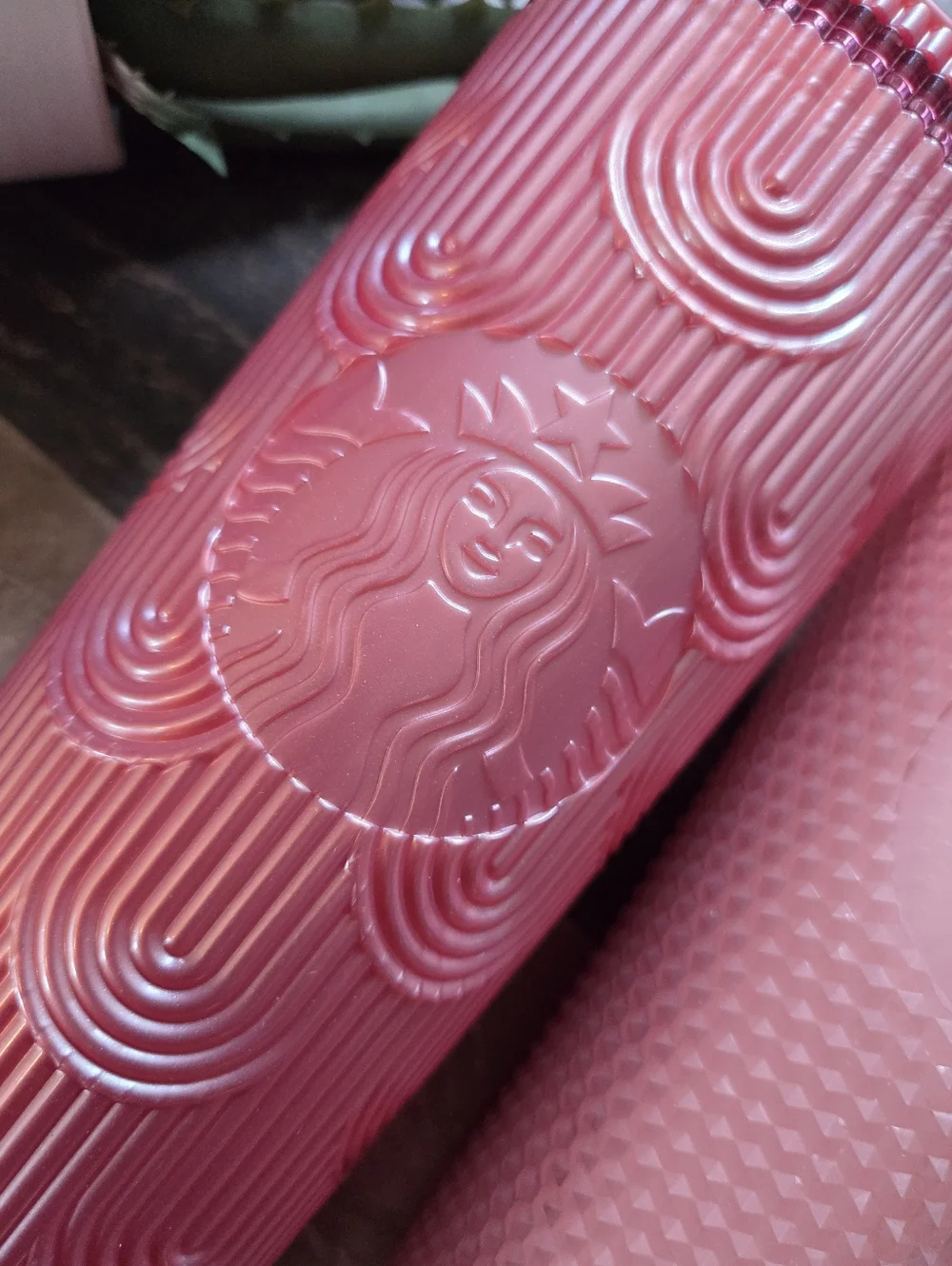 New STARBUCKS 24 Oz. Venti Cold '23 Mermaid Tumbler '22 Pink Lemonade Diamond - Picture 3 of 8